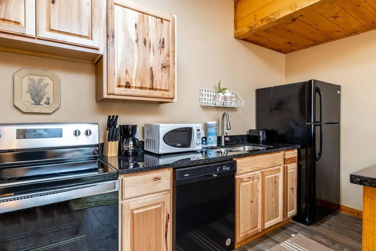 Casa vacanze Relaxing Getaway At Smoky Arcade & Pool Pigeon Forge