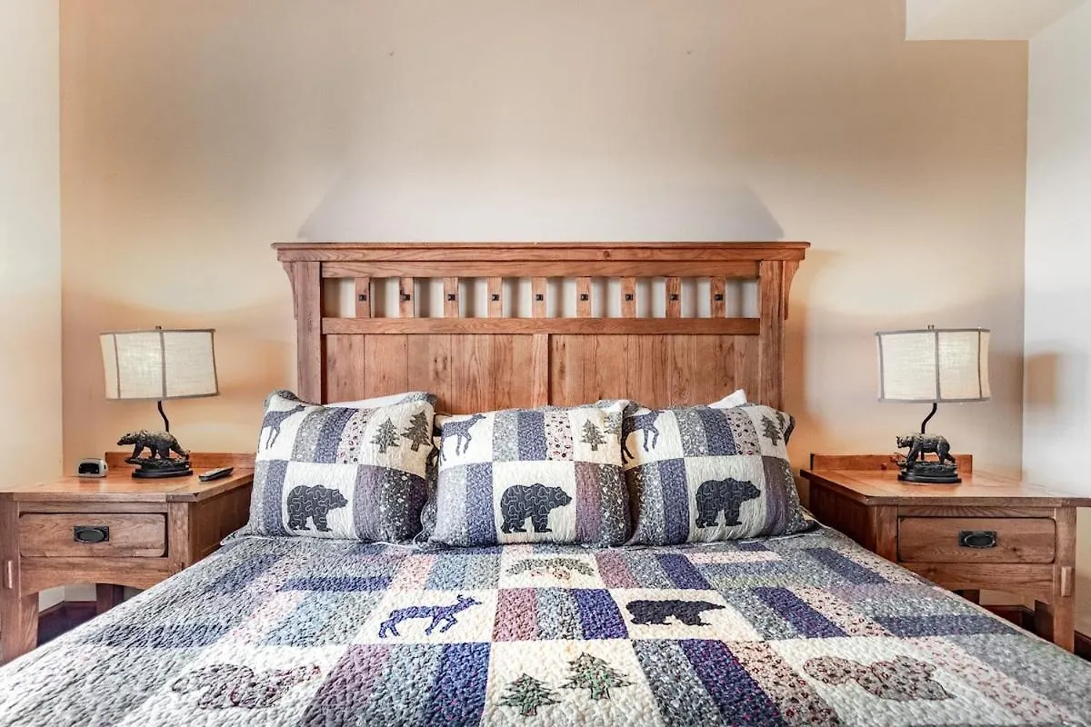 2br Cozy W View Jacuzzi & Pool Semesterbostad Pigeon Forge