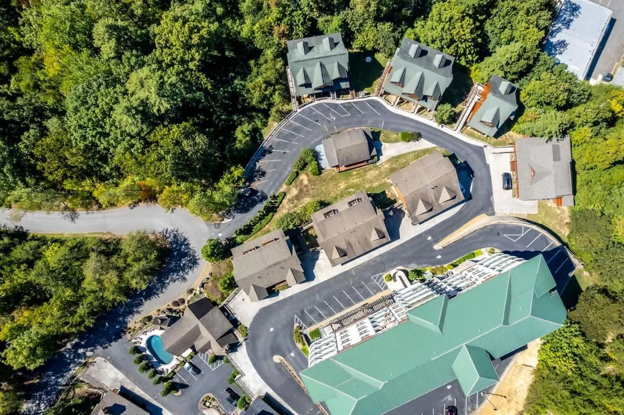 Semesterbostad 2br Cozy W View Jacuzzi & Pool Pigeon Forge