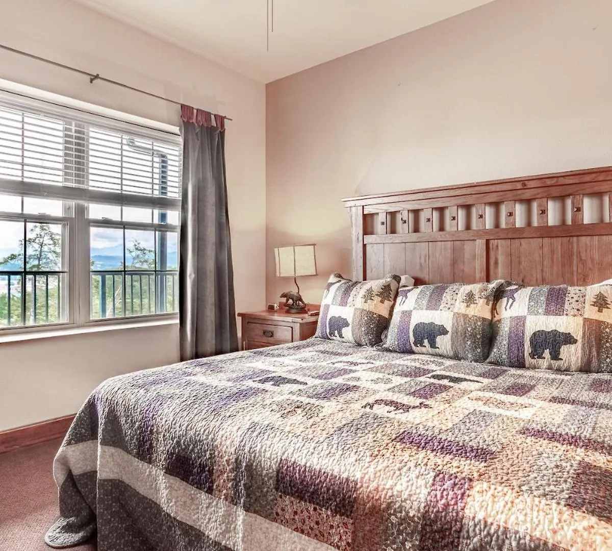 2br Cozy W View Jacuzzi & Pool Semesterbostad