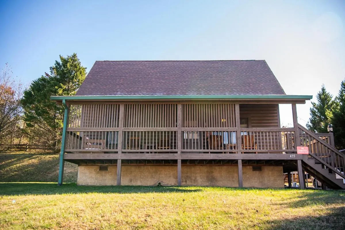 Cozy Bear Cove 2 By Avada Holiday home