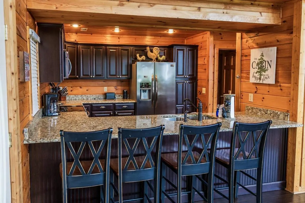 4br Cabin, Mountain View, Hot Tub, And Deck! * ピジョンフォージ