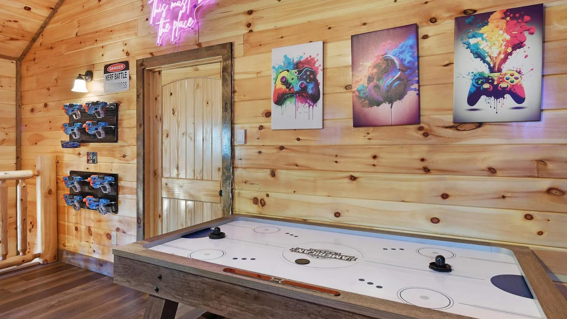 Dom wakacyjny Walk To Parkway - Indoor Pool - Treehouse Loft Ps5 *