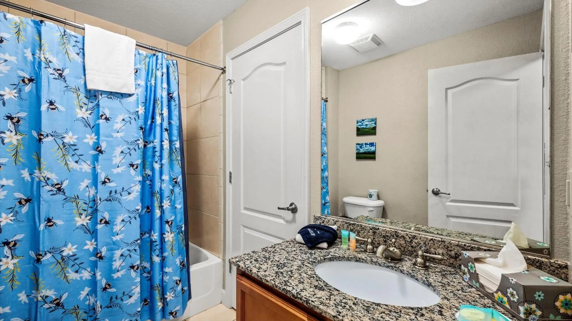 Smoky View Haven- Indoor And Outdoor Pool, Playground, Walking Trail, Hot Tub