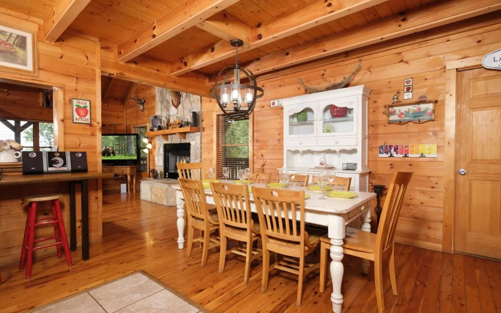 Bear Mountain Splash Villa Pigeon Forge
