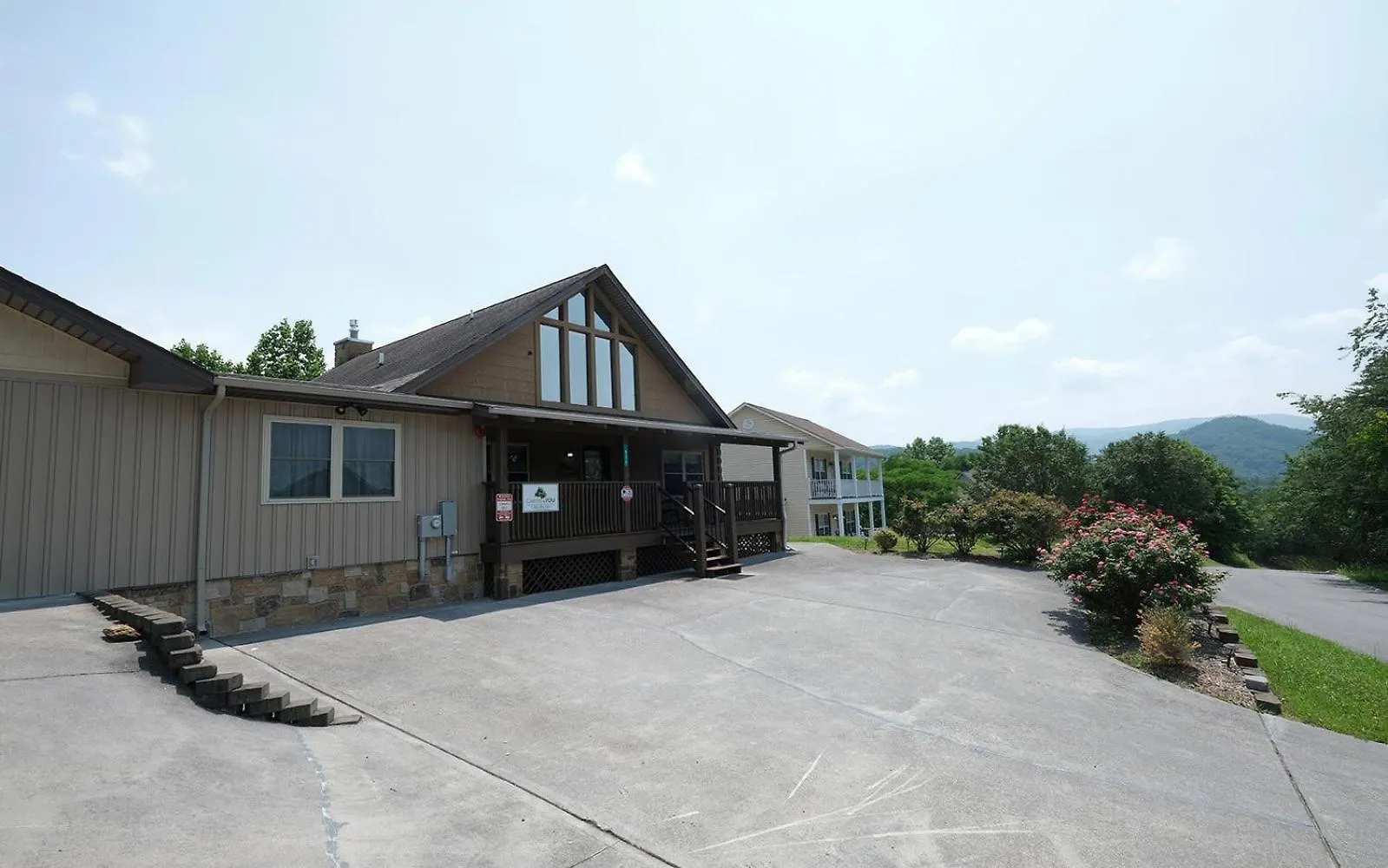 4 Cubs Cove * Pigeon Forge