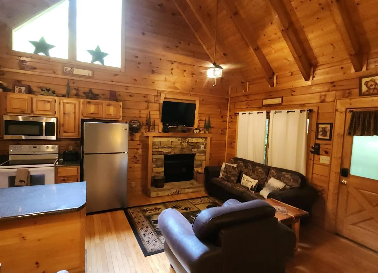 Pigeon Forge Cabin Hot Tub & Peaceful Views Holiday home *