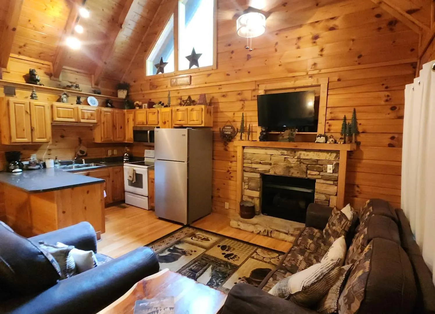 Pigeon Forge Cabin Hot Tub & Peaceful Views Holiday home *