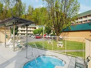 Ξενοδοχείο Quality & At Dollywood Lane