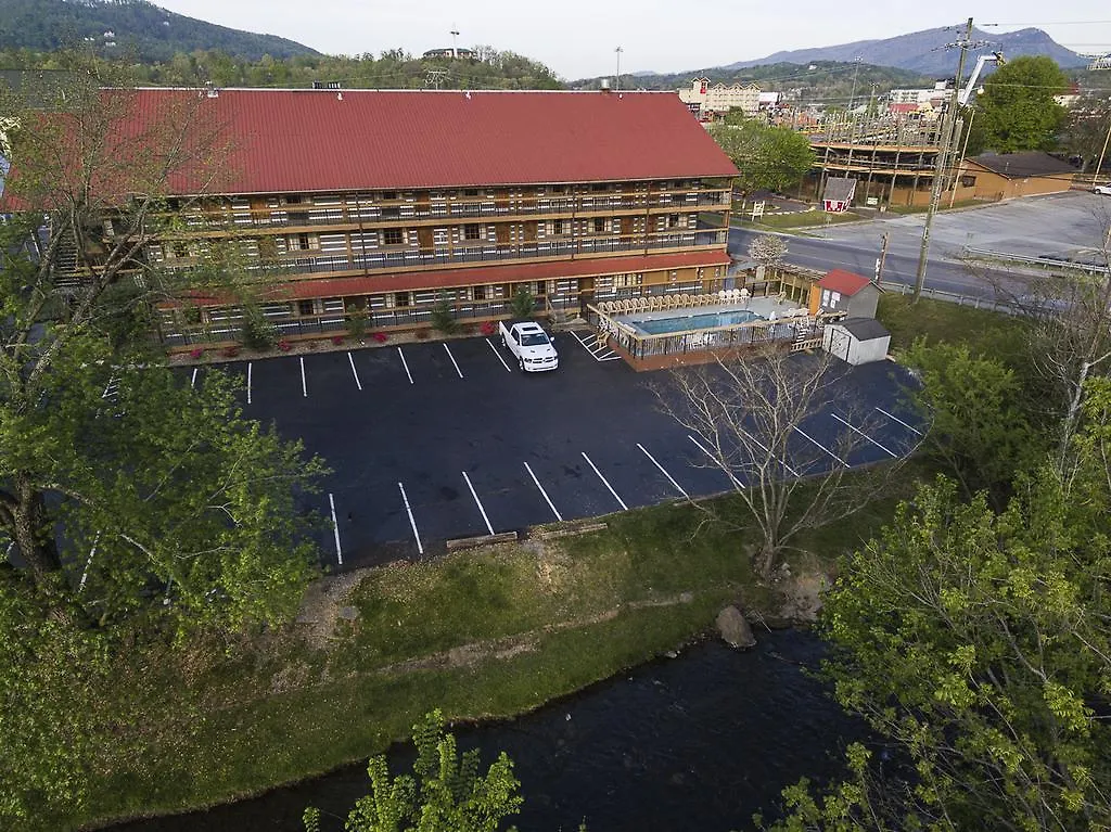 Hotel Timbers Pigeon Forge