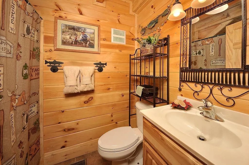 Hakuna Matata Two-bedroom Cabin Σπίτι διακοπών Pigeon Forge