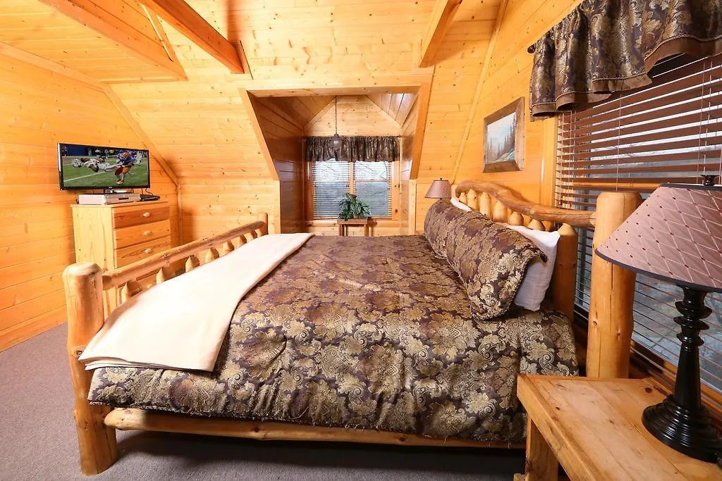 Rising Eagle - Eight Bedroom 度假居 *