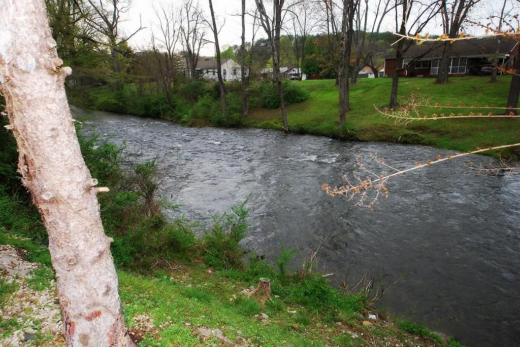 Rivergate Mountain Pigeon Forge