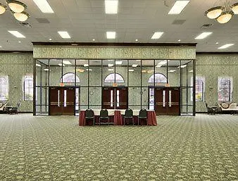 Hotel Days By Wyndham South 2*