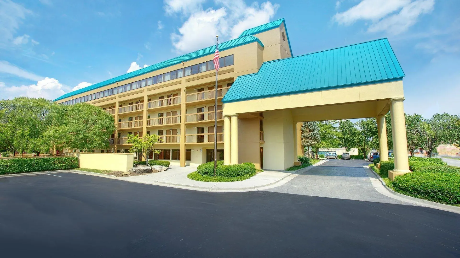 Inn Quality Near The Island Pigeon Forge