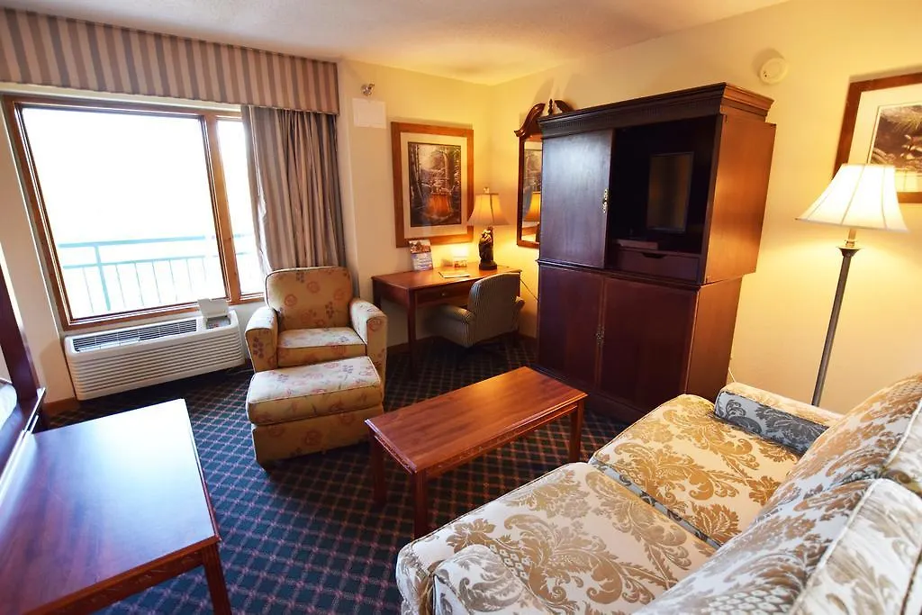 Hotel Arbors At Island Landing & 3*
