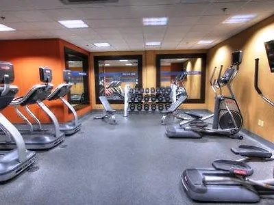 Hotel Hampton 3*