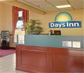 Motel Days By Wyndham Apple Valley Pigeon Forge/sevierville