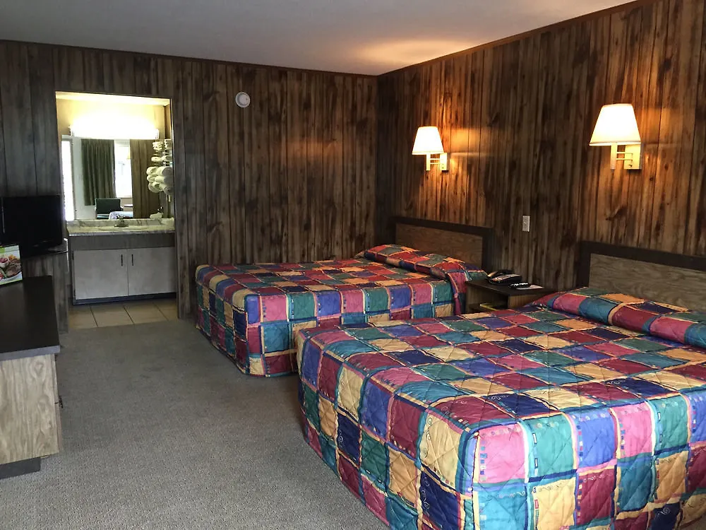 Hotel Tennessee Mountain Riverside By Oyo 5*