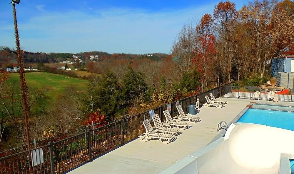 Hotel Howard Johnson By Wyndham 3*