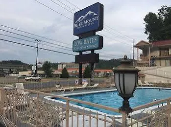 Otel Bear Mount & Pigeon Forge