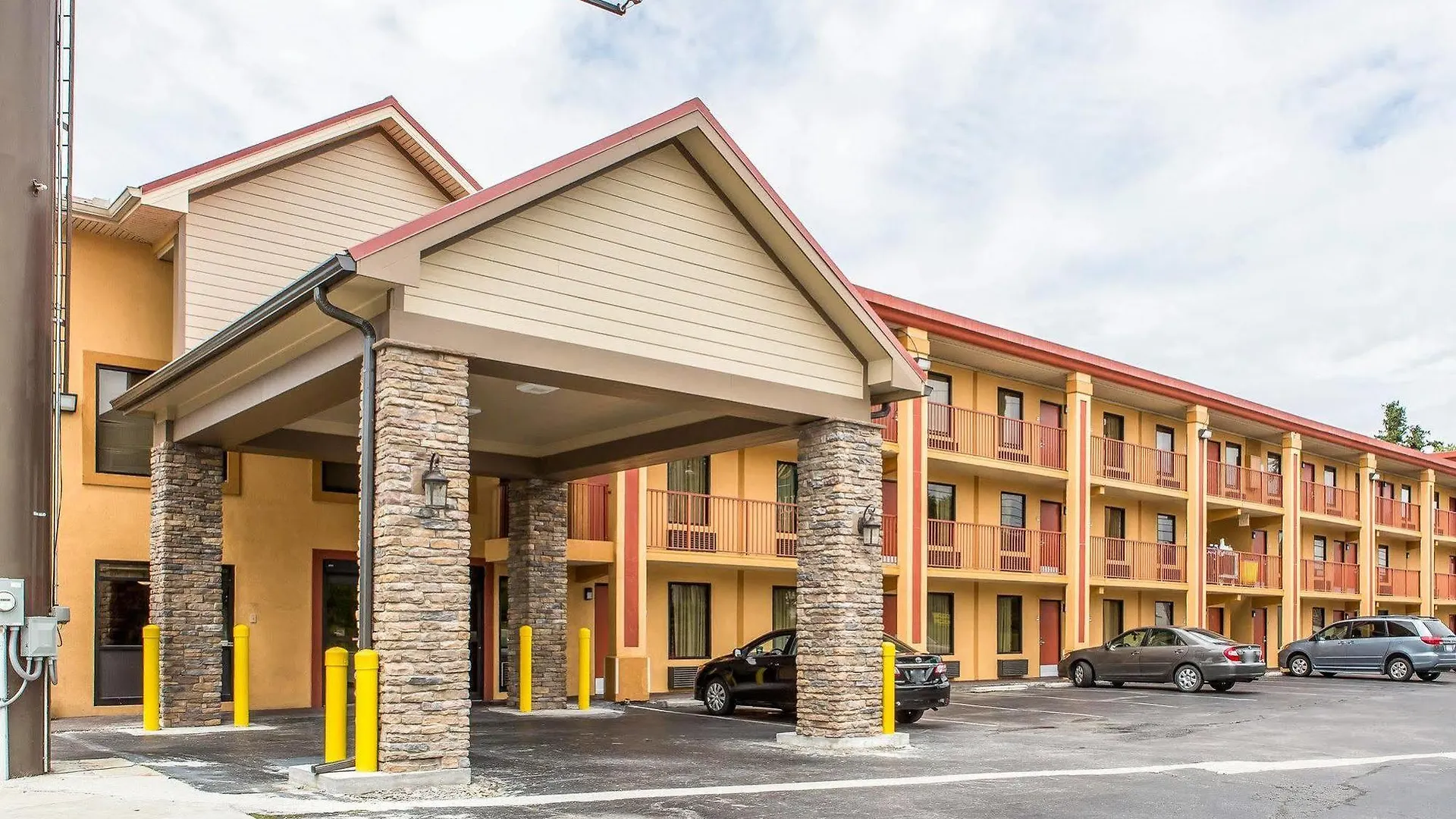 Hotel Howard Johnson By Wyndham Pigeon Forge