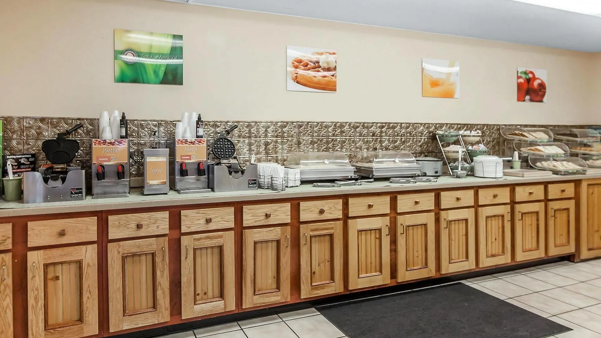 Quality & At Dollywood Lane Ξενοδοχείο Pigeon Forge