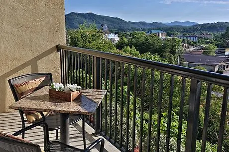 Mountain View 1205 - Two Bedroom 3*