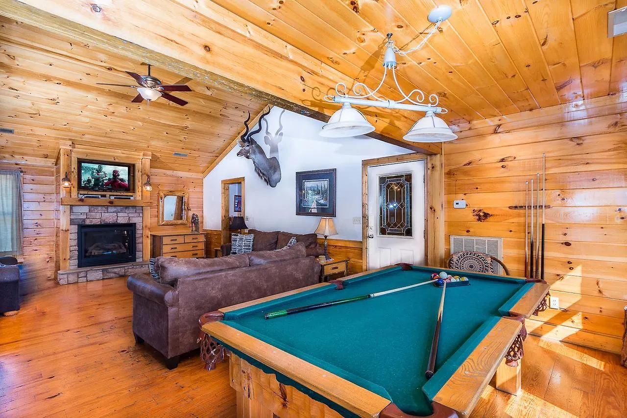 9 Bedroom Roscoe's Retreat By Hosteeva Сasa de vacaciones Pigeon Forge