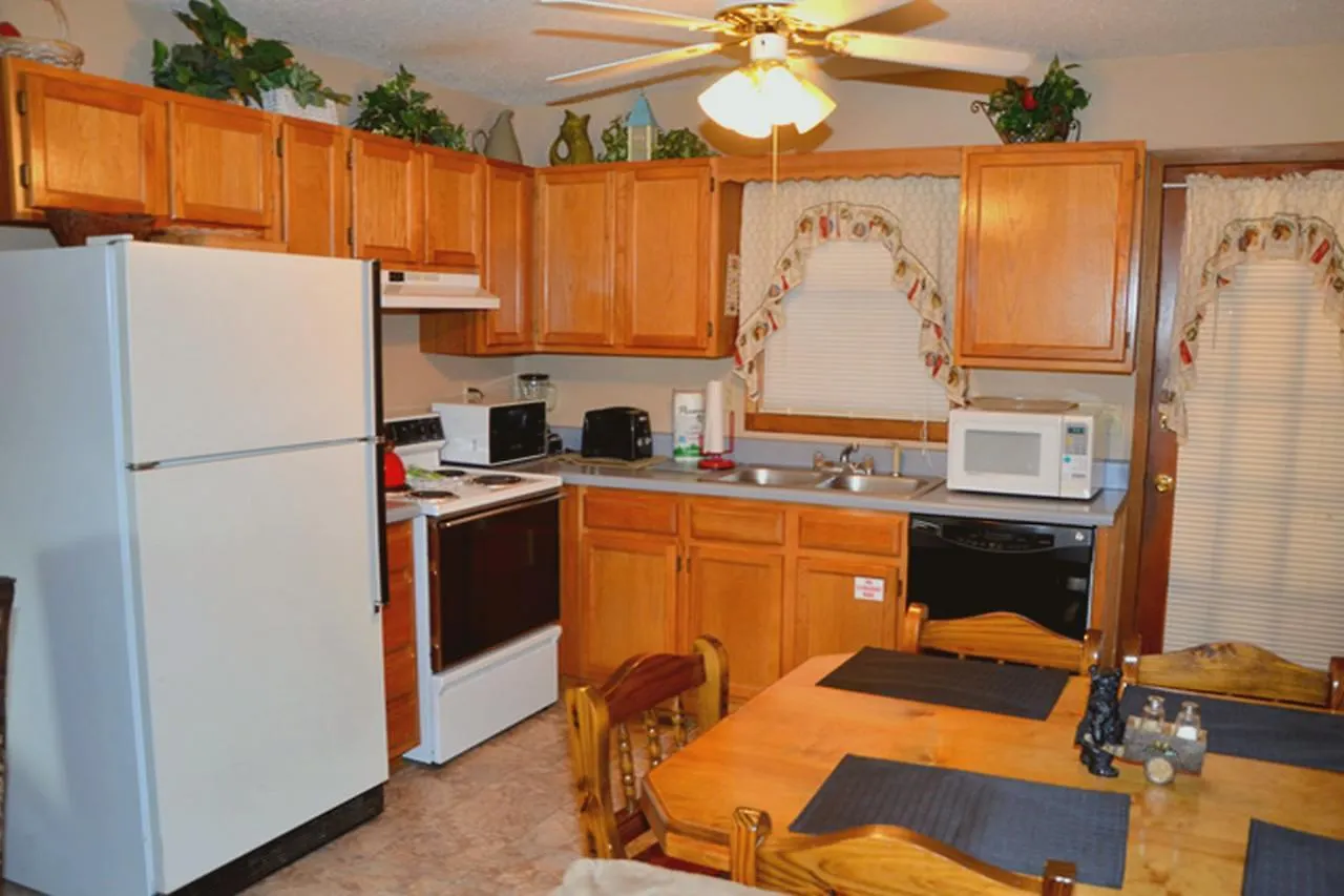 Holiday home Hartman Hideaway Economy Cabin