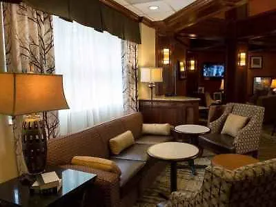 Hotell Hampton & On The Parkway