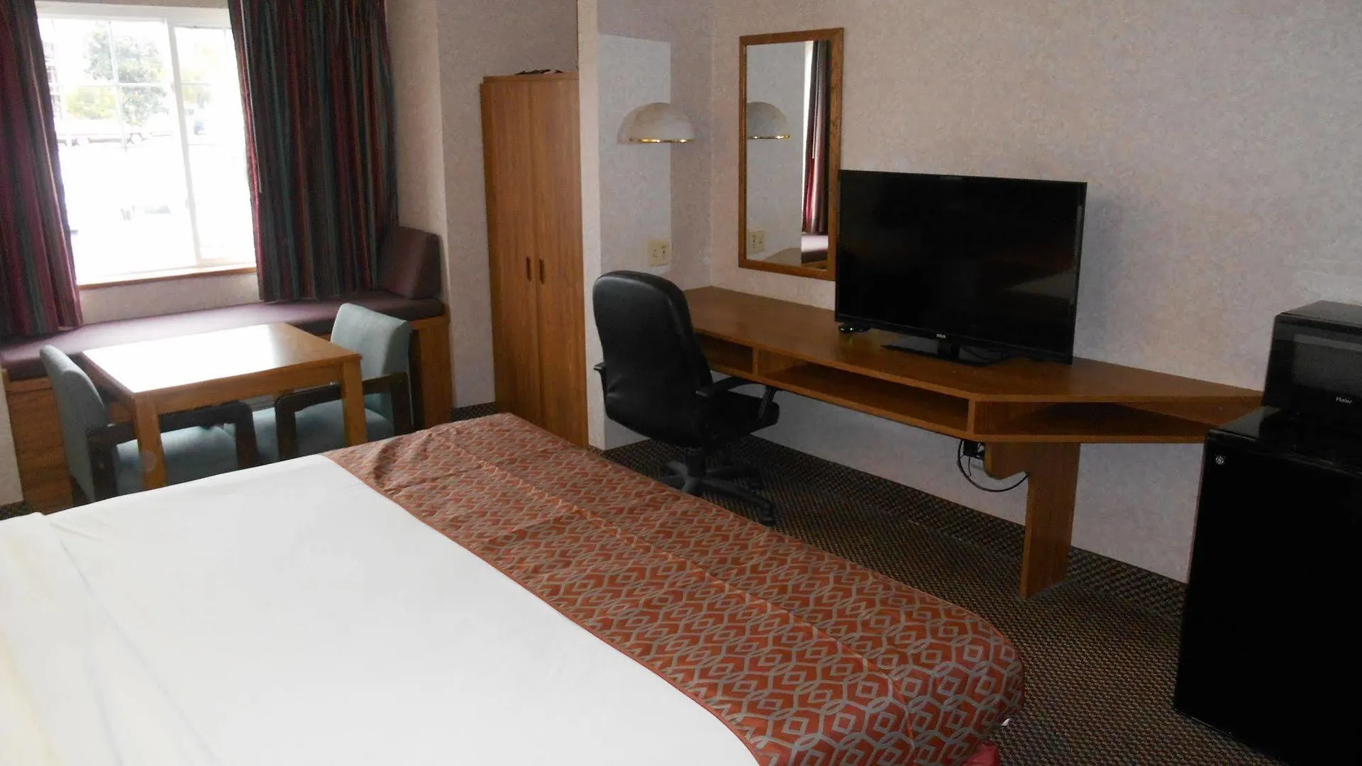 Guest 2* Pigeon Forge