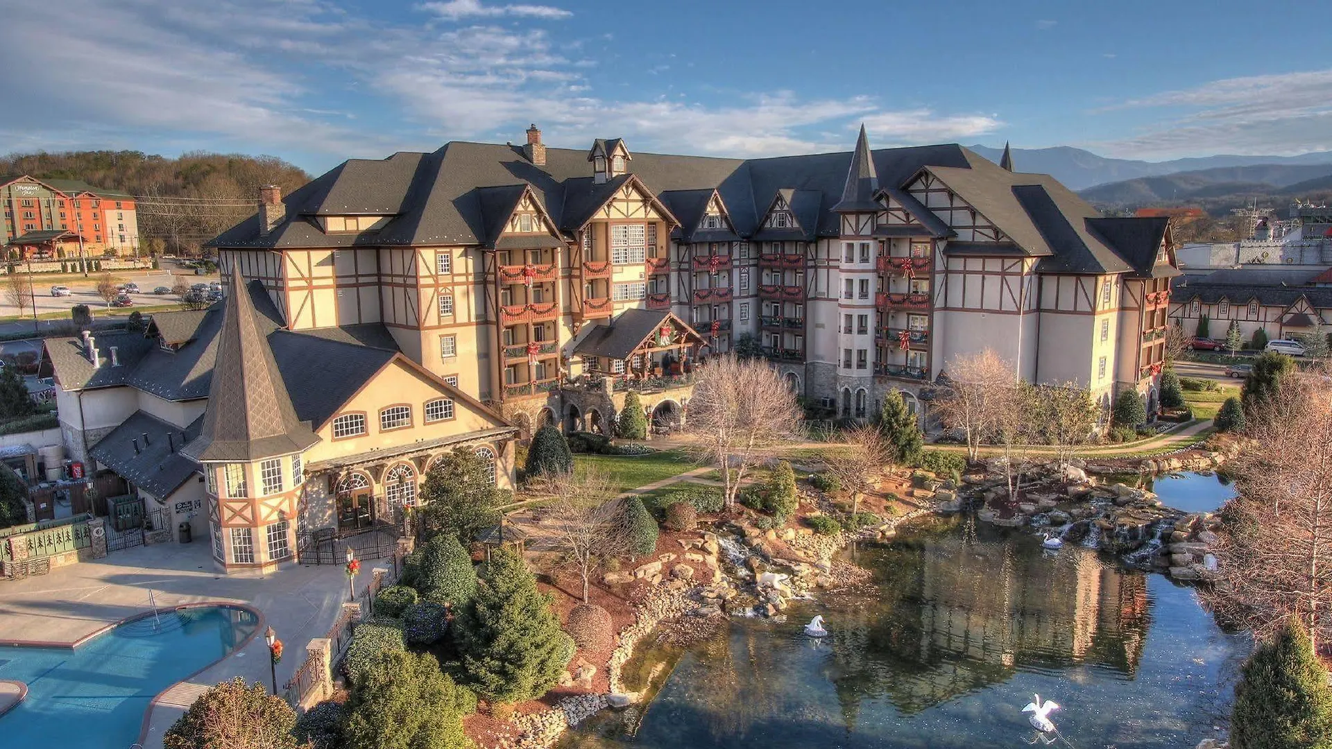 The At Christmas Place Hotel 4*