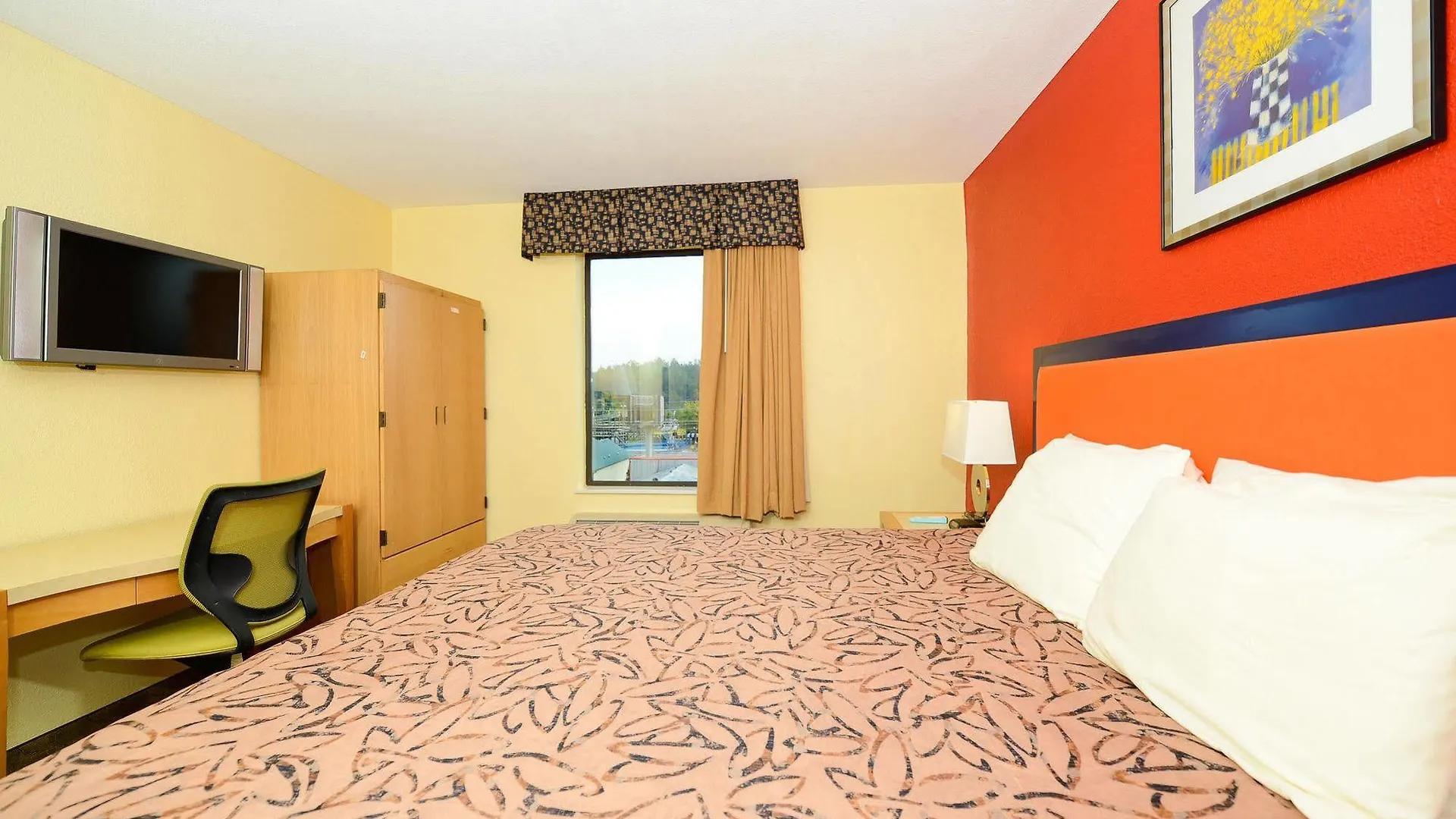 Leblanc Western Signature Collection 2* Pigeon Forge