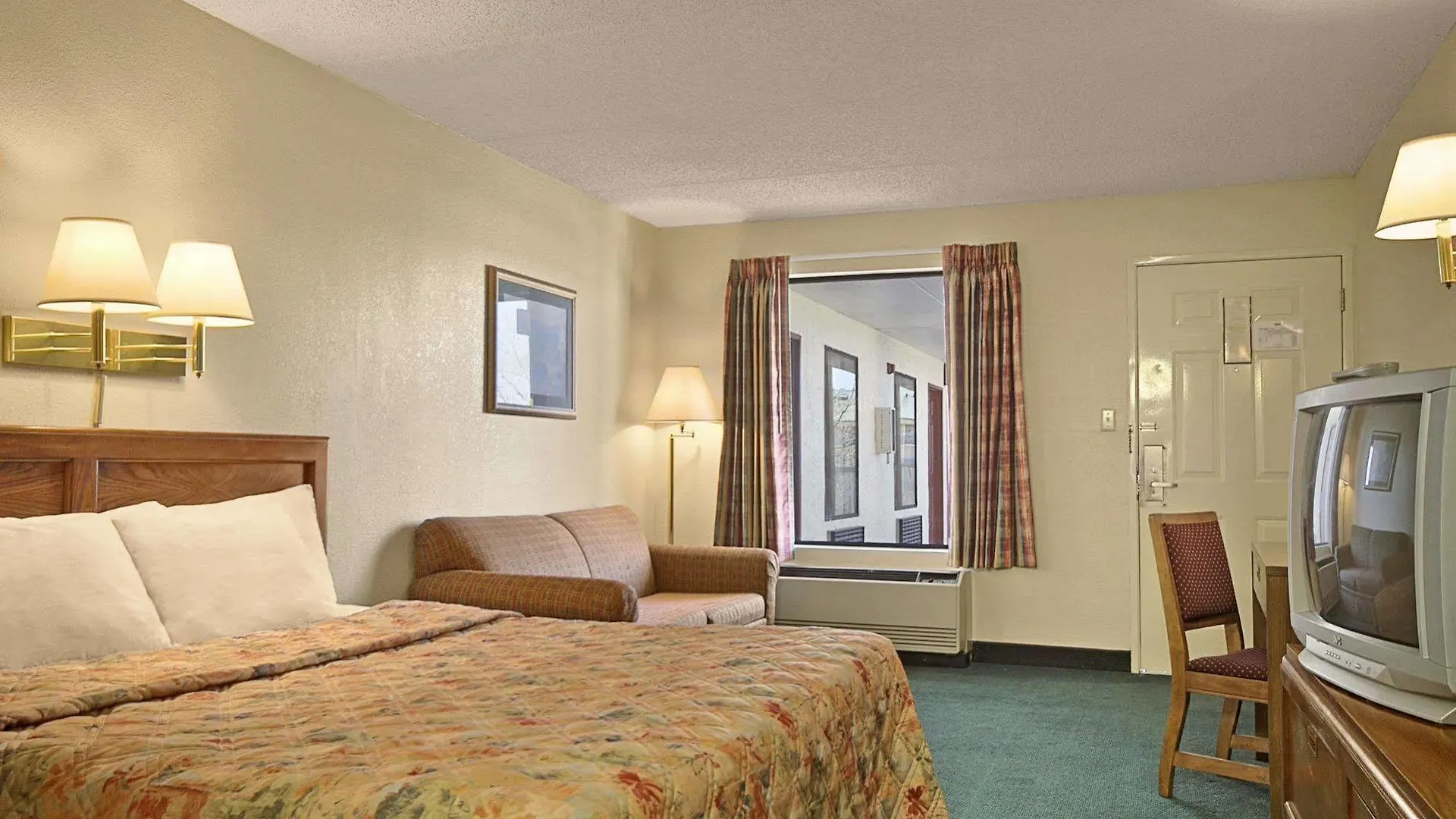 Days By Wyndham Apple Valley Pigeon Forge/sevierville