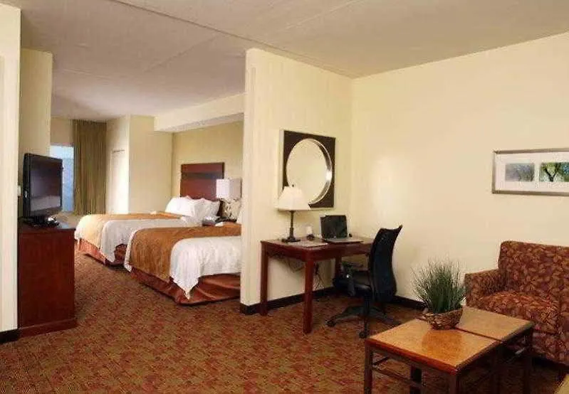 Springhill Hotel 3*