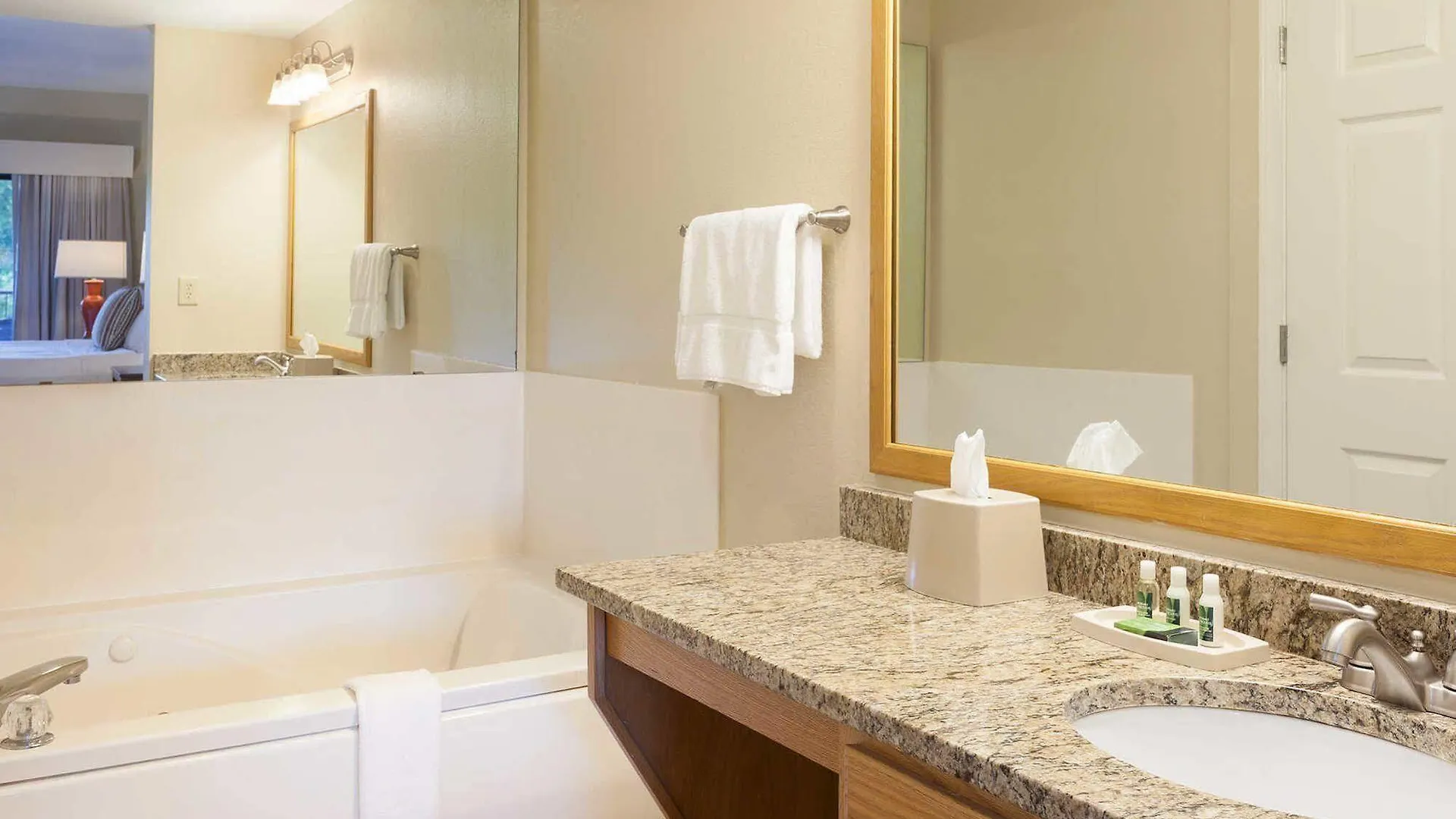Bluegreen Vacations Laurel Crest, An Ascend Hotel