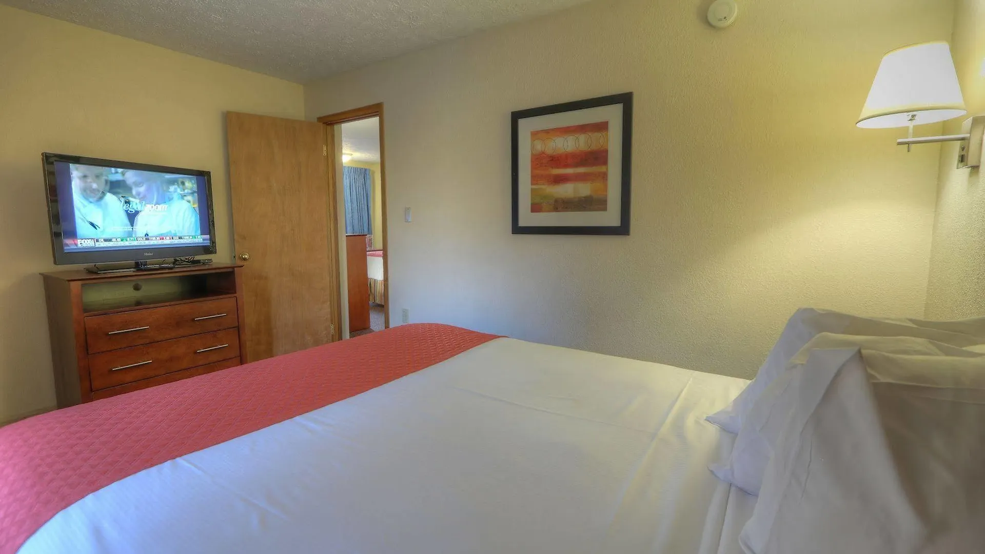 Hotel Days By Wyndham South 2*