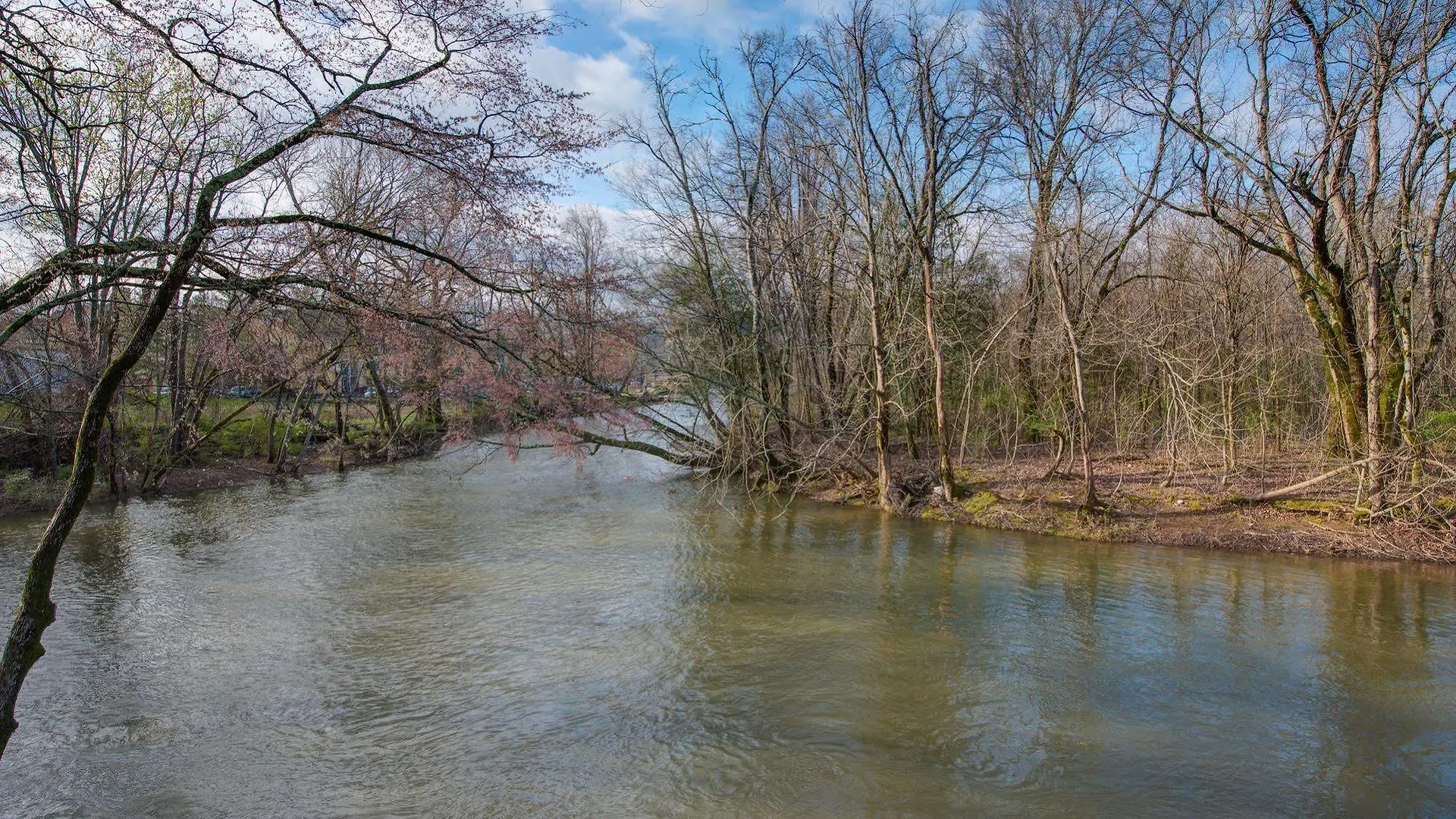 River Bend - 2* Pigeon Forge