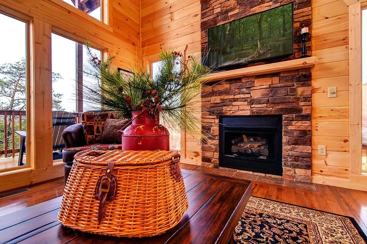 A River Runs Through It Cabin بيت للعطل