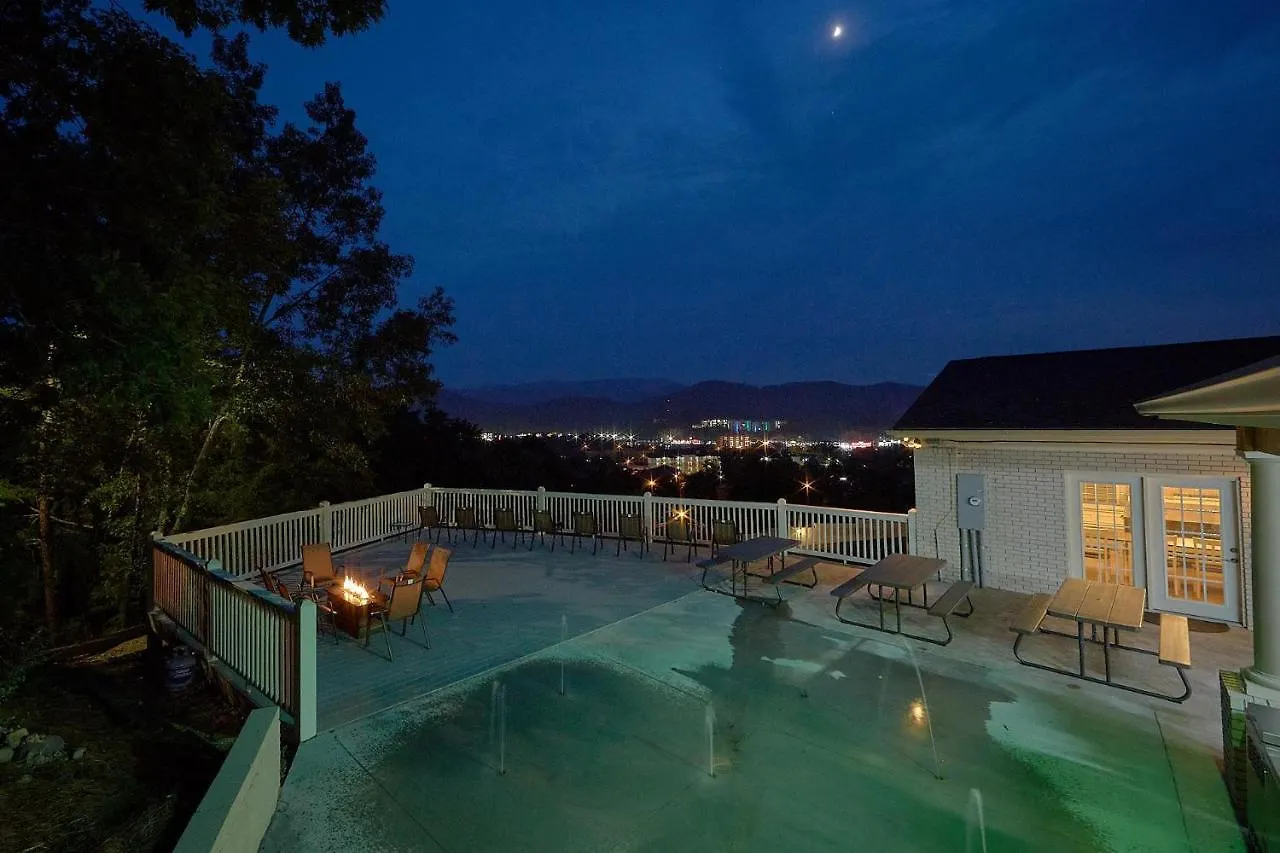 The Pillars Holiday home Pigeon Forge