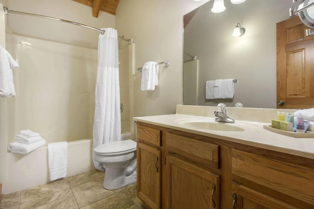 Bluegreen Vacations Laurel Crest, An Ascend 2*
