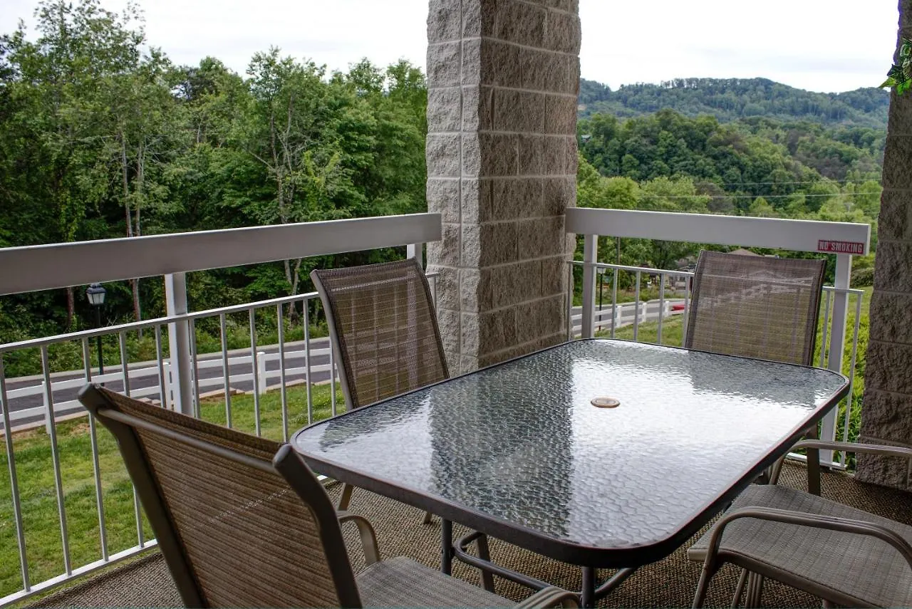 Whispering Pines 324 Semesterbostad *