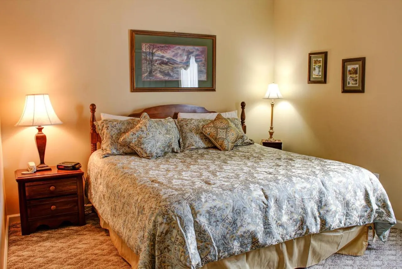 Whispering Pines 324 Semesterbostad