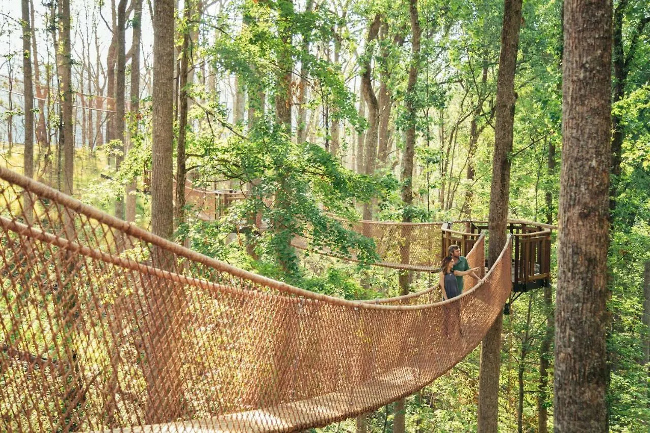 펜션 Whispering Pines 223