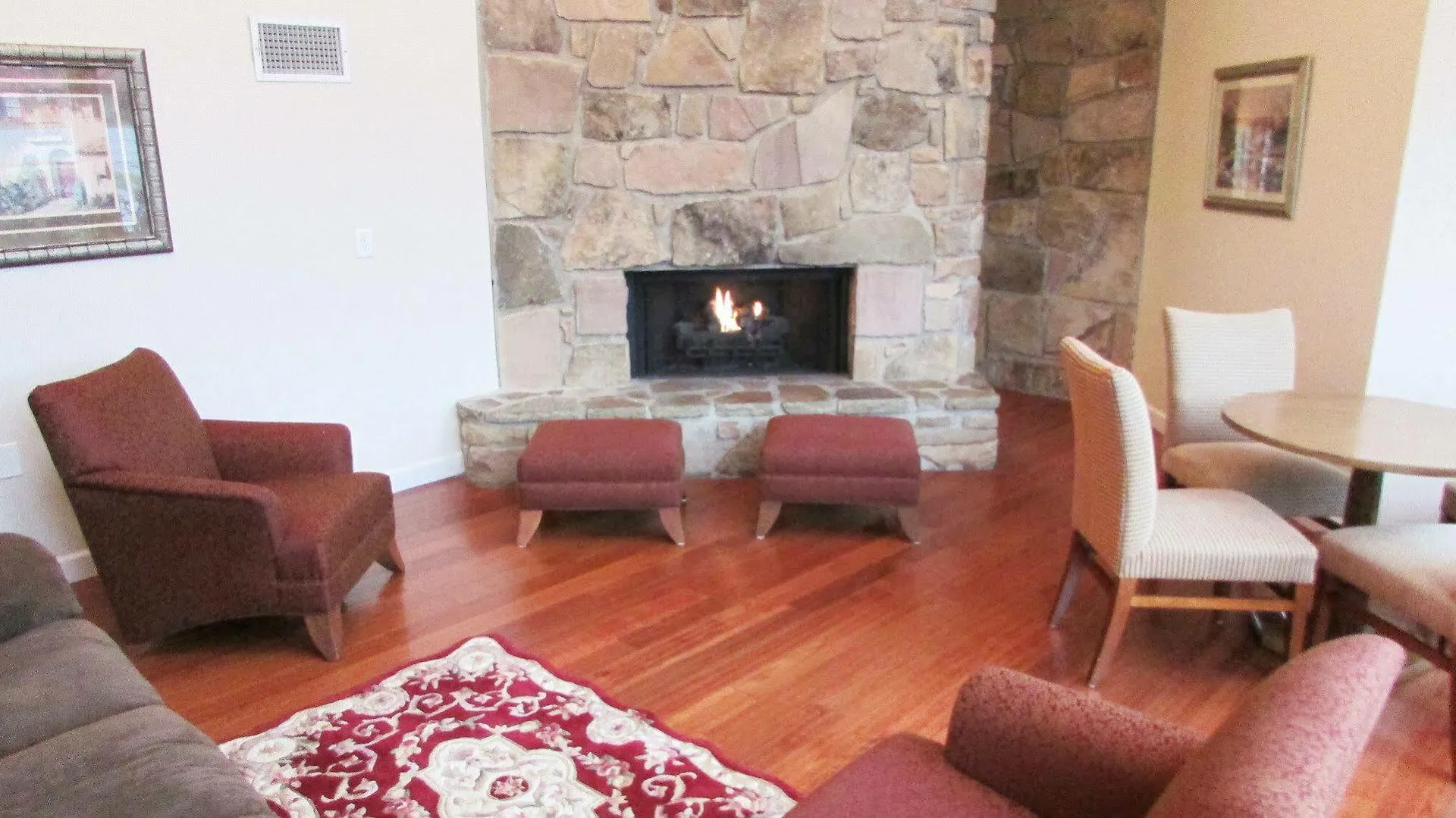 Arbors At Island Landing &