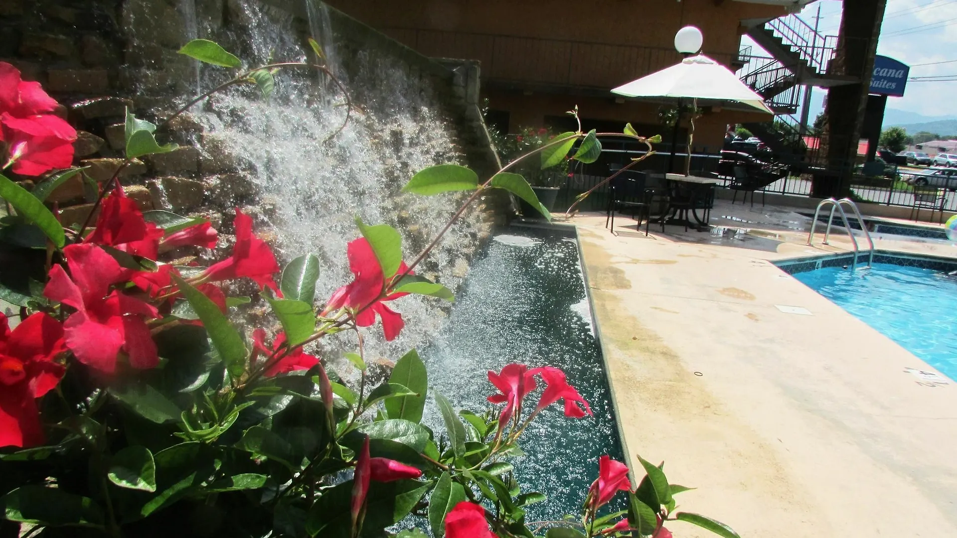 Arbors At Island Landing & Hotel Pigeon Forge