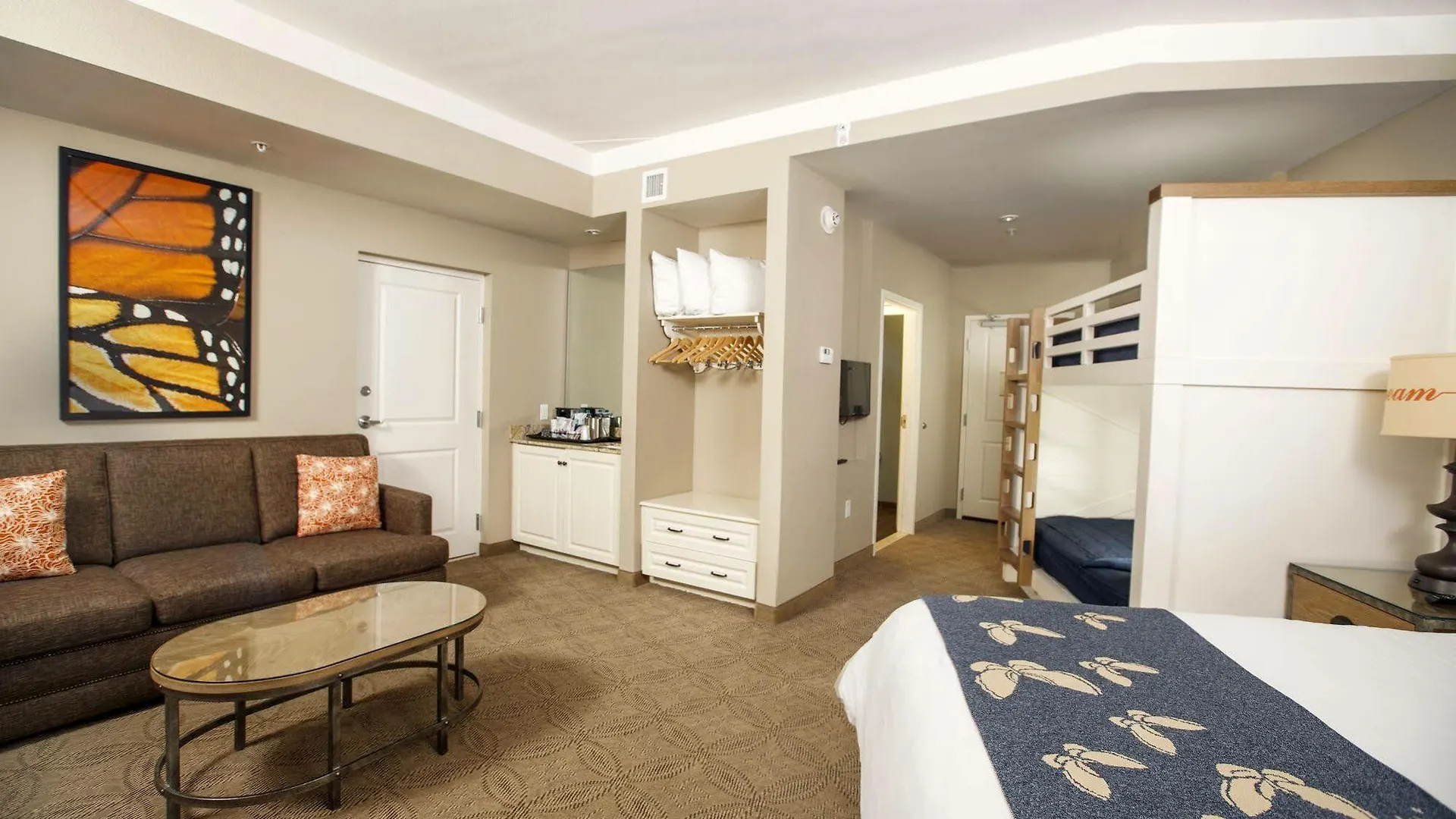 Resort Dollywood's Dreammore And Pigeon Forge