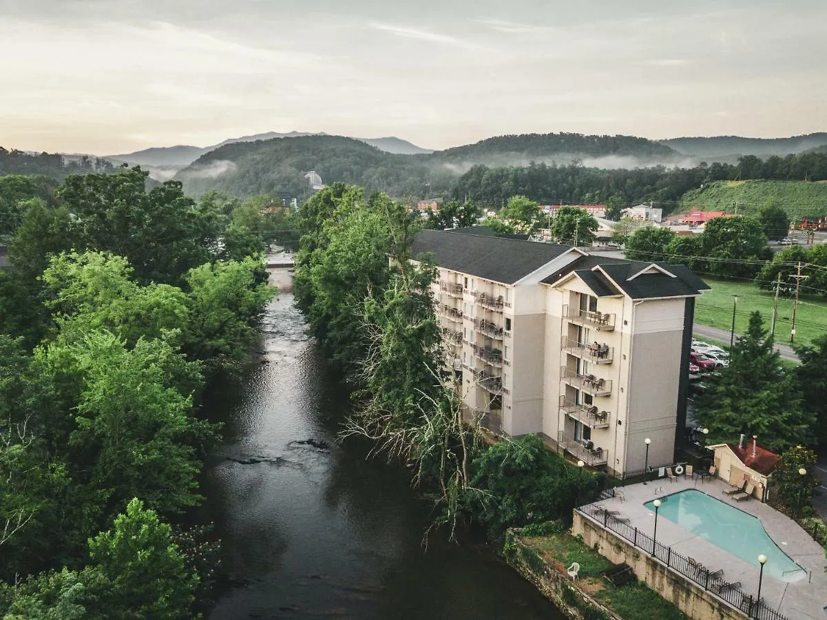 Hotel Twin Mountain & 3*