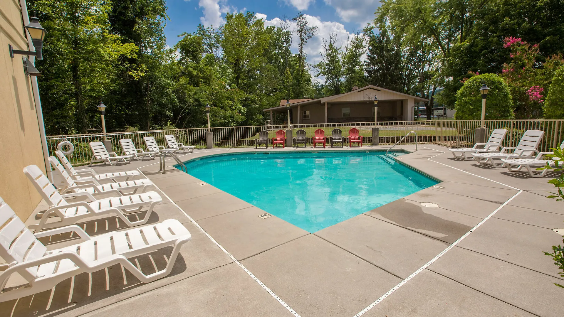 Hotel Twin Mountain & Pigeon Forge